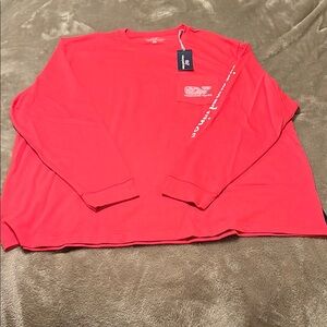 New mens XXL VINEYARD VINES long sleeve pocket tee.
